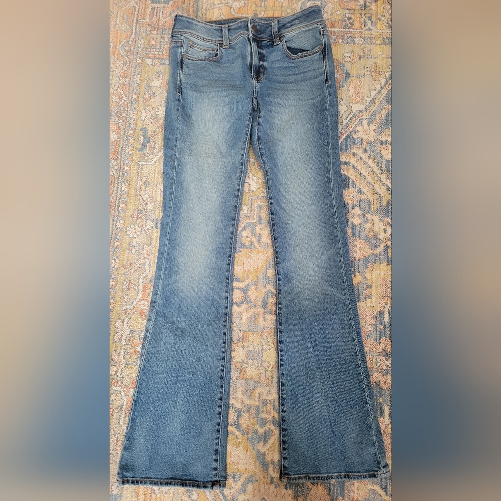 America Eagle kick boot jeans